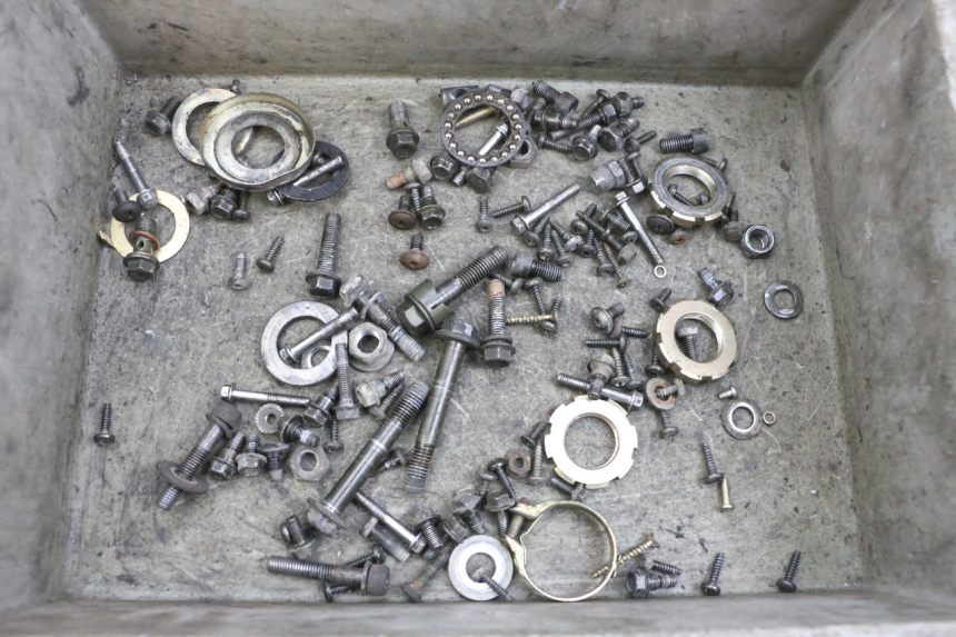 photo de SCREW FASTENER BAG PEUGEOT KISBEE 4T 50 (2010 - 2017) - Main view