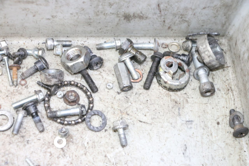 photo de SCREWS BAG PIAGGIO LXV 4T 50 (2009 - 2013)