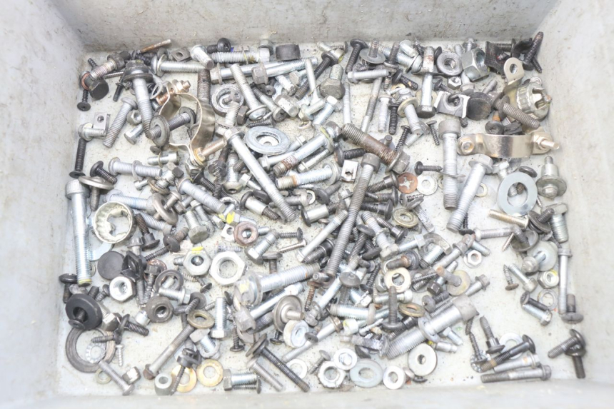 photo de SCREW FASTENER BAG PIAGGIO MP3 500 (2011 - 2015)