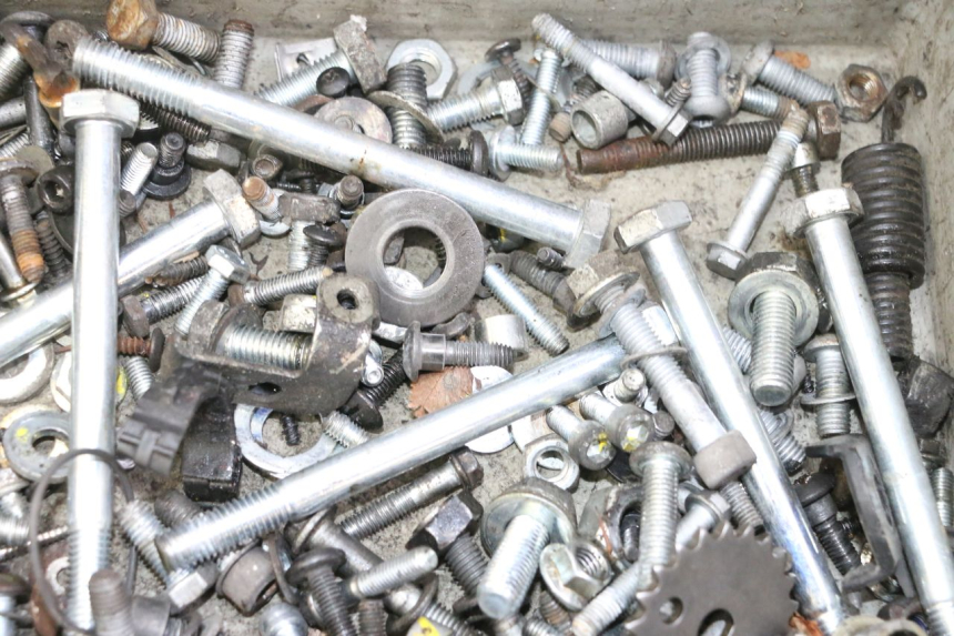 photo de SCREW FASTENER BAG PIAGGIO MP3 RL 250 (2007 - 2010)