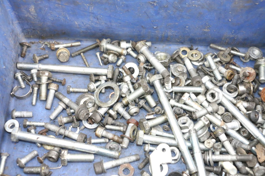 photo de SCREWS BAG PIAGGIO MP3 125 (2006 - 2014)