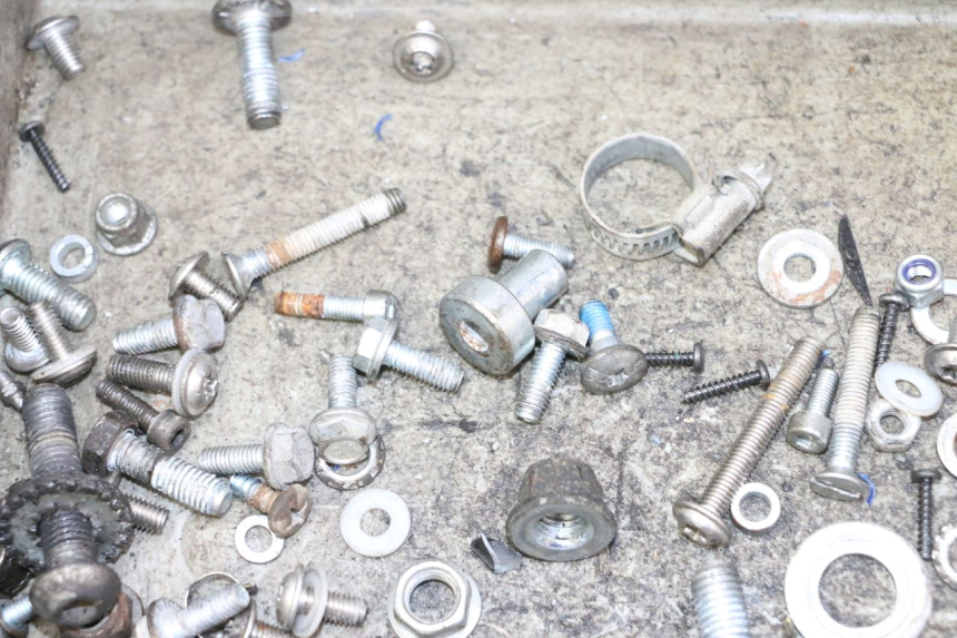 photo de SCREWS BAG RIEJU MRT 50 (2018 - 2021)