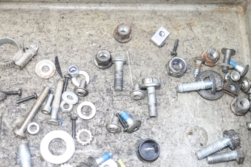 photo de SCREWS BAG RIEJU MRT 50 (2018 - 2021)
