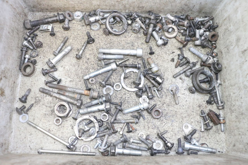 photo de SCREWS BAG PIAGGIO NRG POWER PUREJET 50 (2018 - 2021)