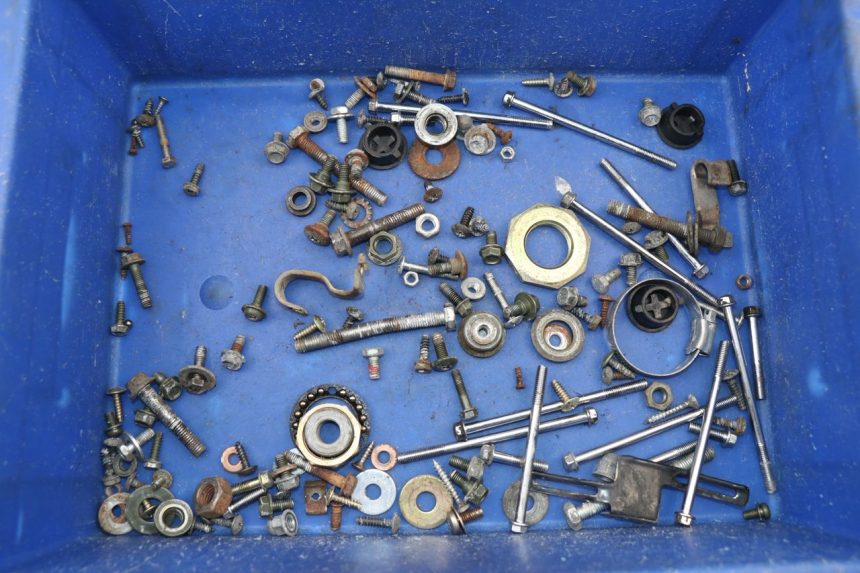 photo de SCREWS BAG SYM ORBIT 2 50 (2008 - 2014)