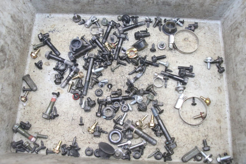 photo de SCREWS BAG SYM ORBIT III 3 4T 50 (2021 - 2025)