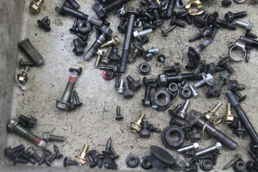 photo de SCREWS BAG SYM ORBIT III 3 4T 50 (2021 - 2025)