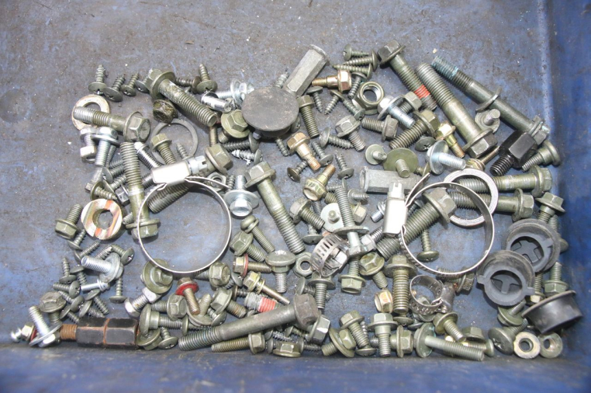 photo de SCREWS BAG SYM ORBIT III 3 4T 50 (2021 - 2025)