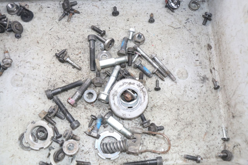 photo de SCREWS BAG MBK OVETTO ONE 2T 50 (2013 - 2017)
