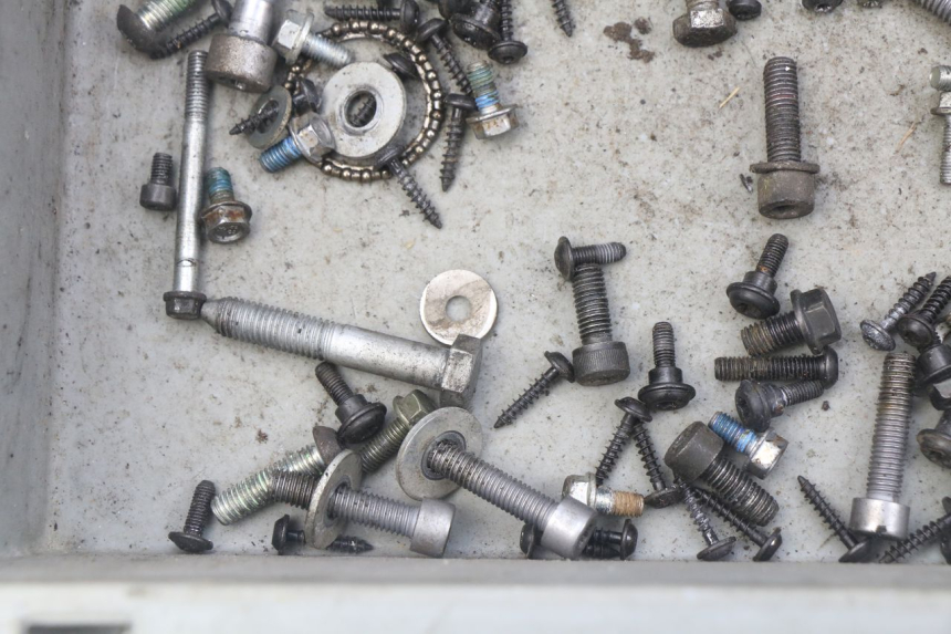 photo de SCREW FASTENER BAG PEUGEOT CITYSTAR 50 (2013 - 2017)