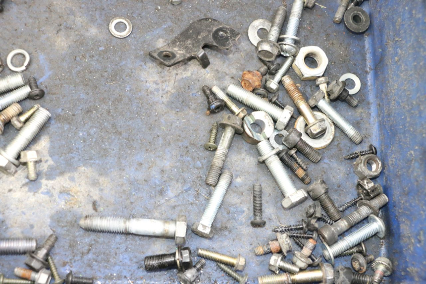 photo de SCREW FASTENER BAG PEUGEOT CITYSTAR 50 (2013 - 2017)