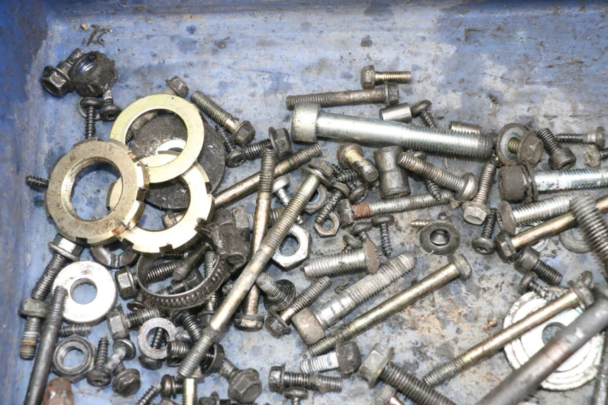 photo de SCREW BAG PEUGEOT KISBEE 2T 50 (2010 - 2017)