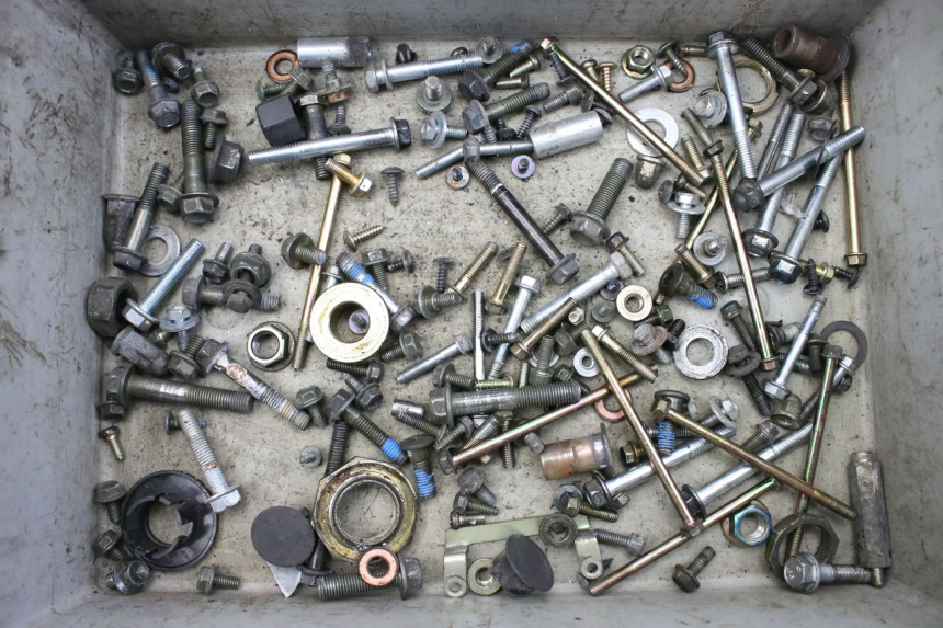 photo de SCREW FASTENER BAG PEUGEOT TWEET 125 (2010 - 2017)