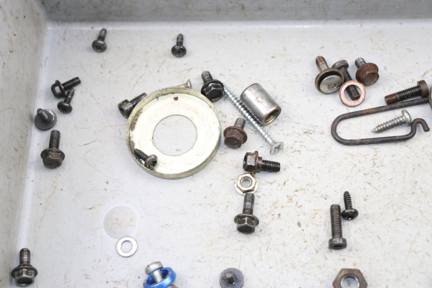 photo de SCREW FASTENER BAG PEUGEOT VIVACITY NEW 2T 50 (2008 - 2017)