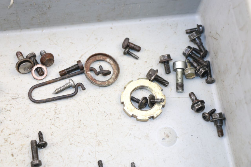 photo de SCREW FASTENER BAG PEUGEOT VIVACITY NEW 2T 50 (2008 - 2017)