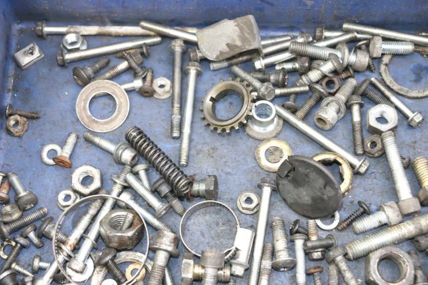 photo de SCREWS BAG PIAGGIO VESPA GRANTURISMO 200 (2004 - 2005)
