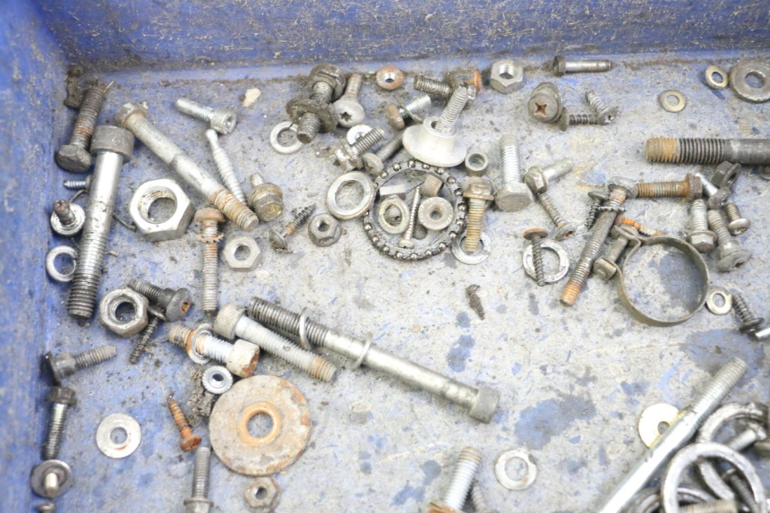 photo de SCREW FASTENER BAG PIAGGIO VESPA LX 2T 50 (2005 - 2013)