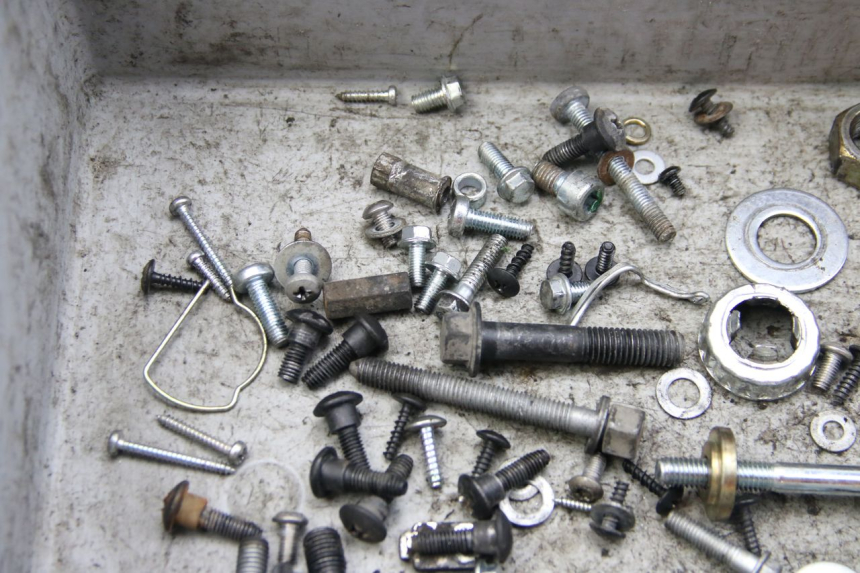 photo de SCREW FASTENER BAG PIAGGIO ZIP 4T 50 (2018 - 2020)