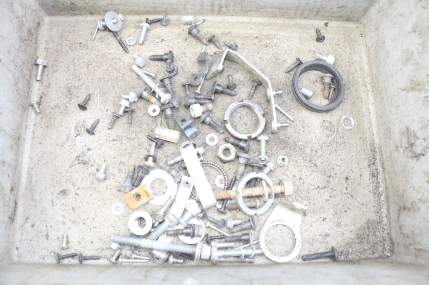 photo de SCREW FASTENER BAG PIAGGIO ZIP 4T 50 (2018 - 2020)