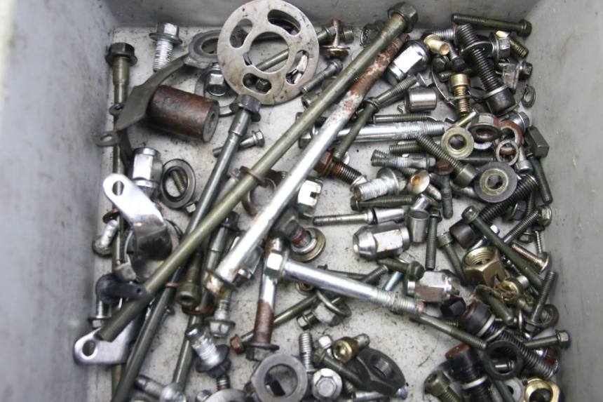 photo de SCREW FASTENER BAG SPY RACING F3 350 (2015 - 2022)
