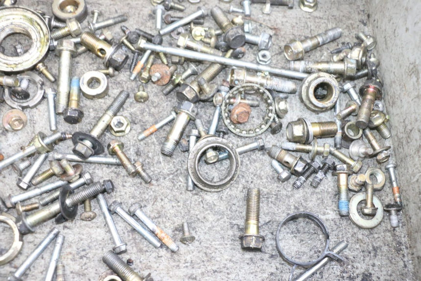 photo de SCREWS BAG DAELIM S1 125 (2007 - 2016) - Component detail