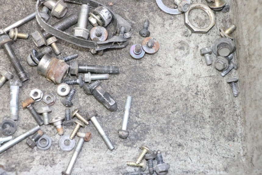 photo de SCREW BAG HONDA SCV LEAD 100 (2003 - 2007)