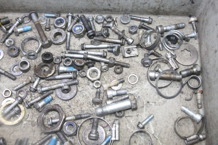 photo de SCREWS BAG DERBI SENDA SM DRD 50 (2008 - 2013)