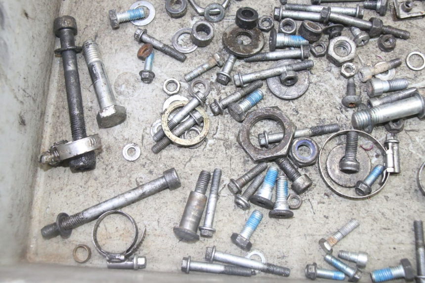 photo de SCREWS BAG DERBI SENDA SM DRD 50 (2008 - 2013)