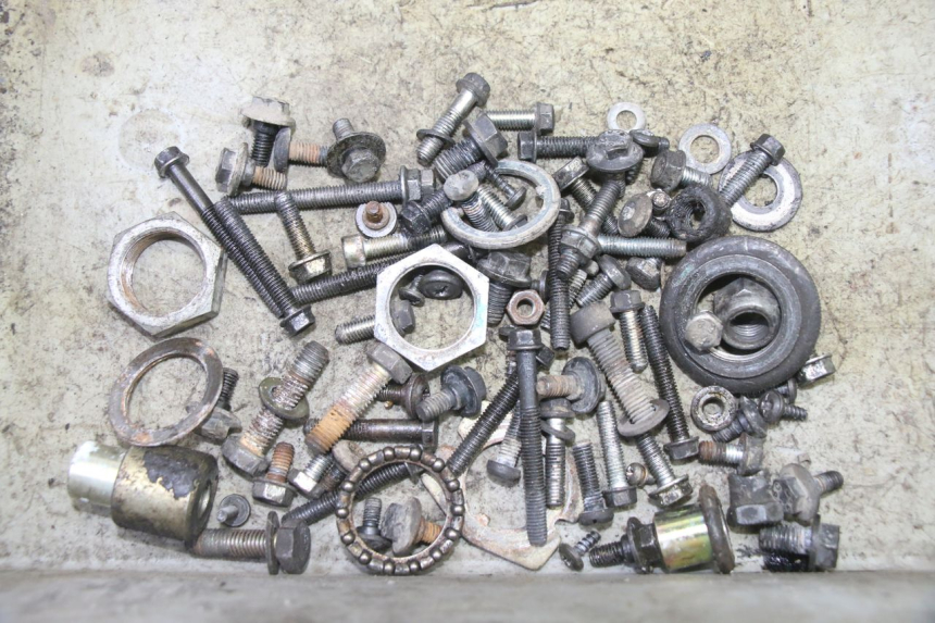 photo de SCREWS BAG PEUGEOT SPEEDAKE 50 (1995 - 1997)