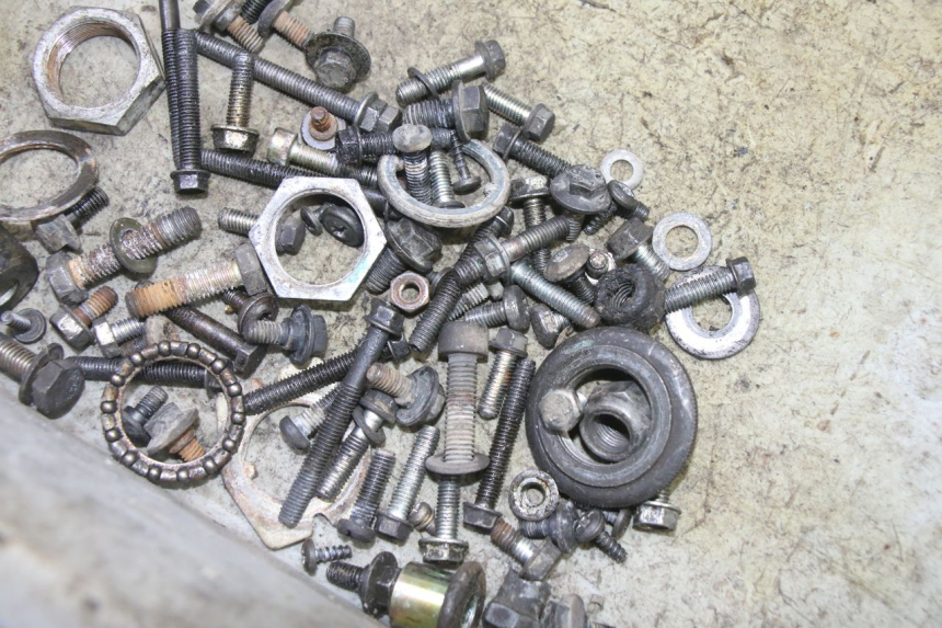 photo de SCREWS BAG PEUGEOT SPEEDAKE 50 (1995 - 1997)