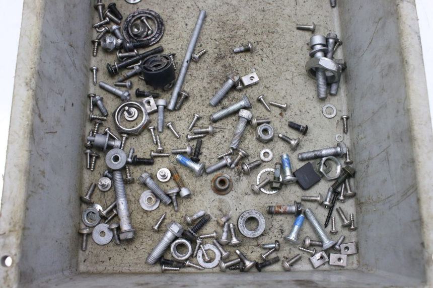 photo de SCREWS BAG APRILIA SR R 2T LC 50 (2018 - 2021)