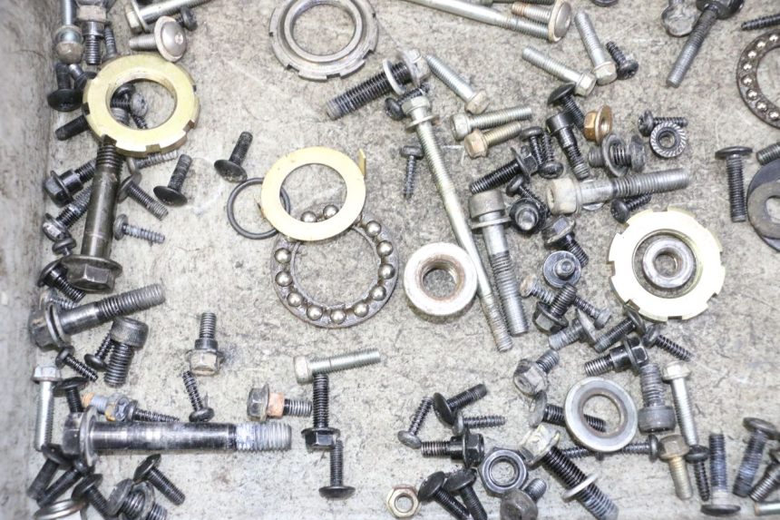 photo de SCREWS BAG PEUGEOT STREETZONE I NAKED 2T 50 (2018 - 2020)