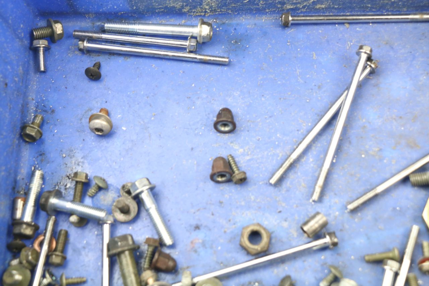 photo de SCREWS BAG SYM FIDDLE 3 III 50 (2014 - 2020)