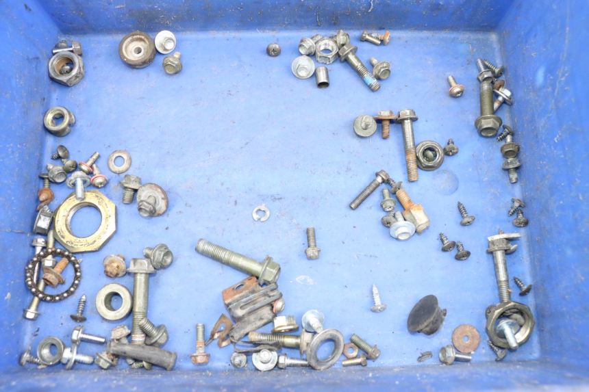 photo de SCREWS BAG SYM FIDDLE 3 III 50 (2014 - 2020)