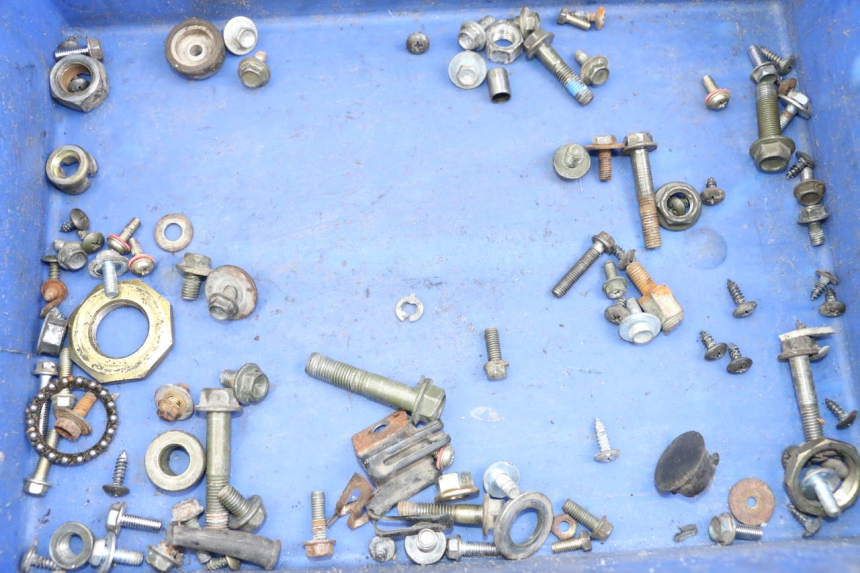 photo de SCREWS BAG SYM FIDDLE 3 III 50 (2014 - 2020)