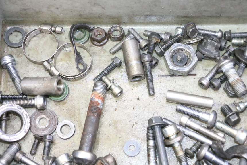 photo de SCREW FASTENER BAG YAMAHA TDM ABS 900 (2002 - 2014)