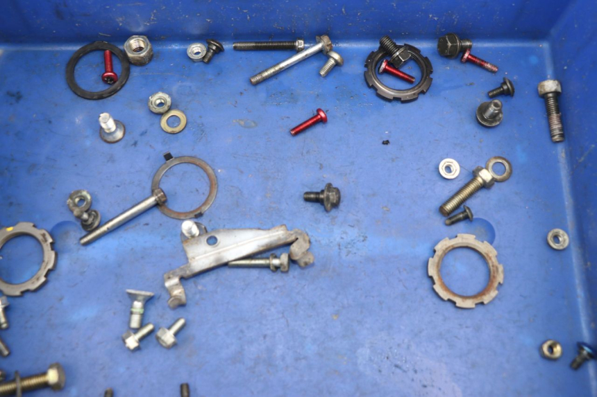 photo de SCREW FASTENER BAG PEUGEOT TREKKER 50 (1998 - 2004)