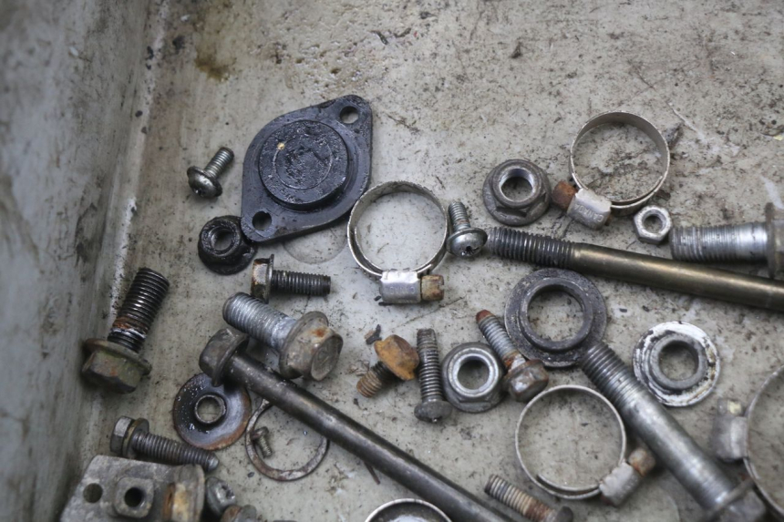 photo de SCREWS BAG SUZUKI TS X 80 (1984 - 1988)