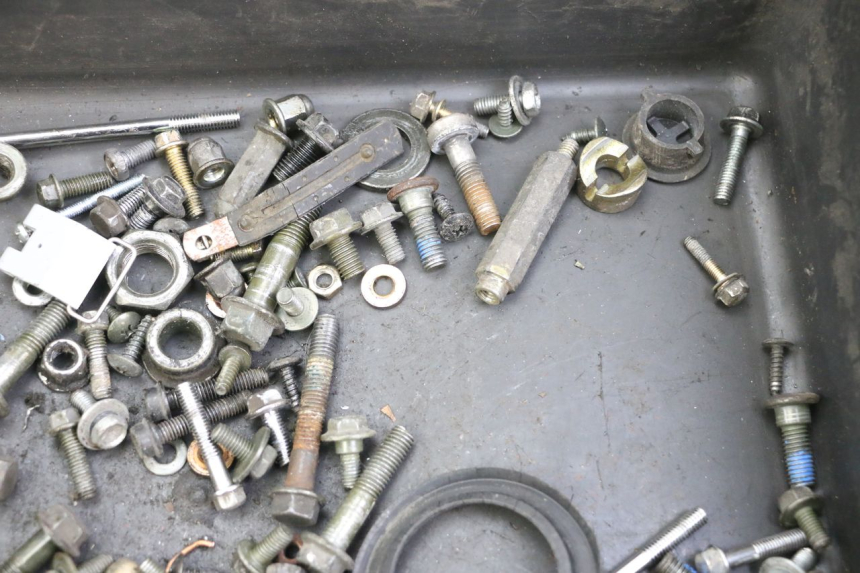 photo de SCREW FASTENER BAG PEUGEOT TWEET 4T 50 (2018 - 2020)