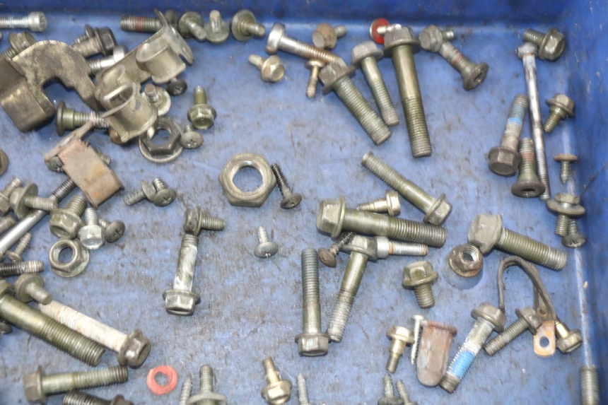 photo de SCREW FASTENER BAG PEUGEOT TWEET 125 (2018 - 2021)