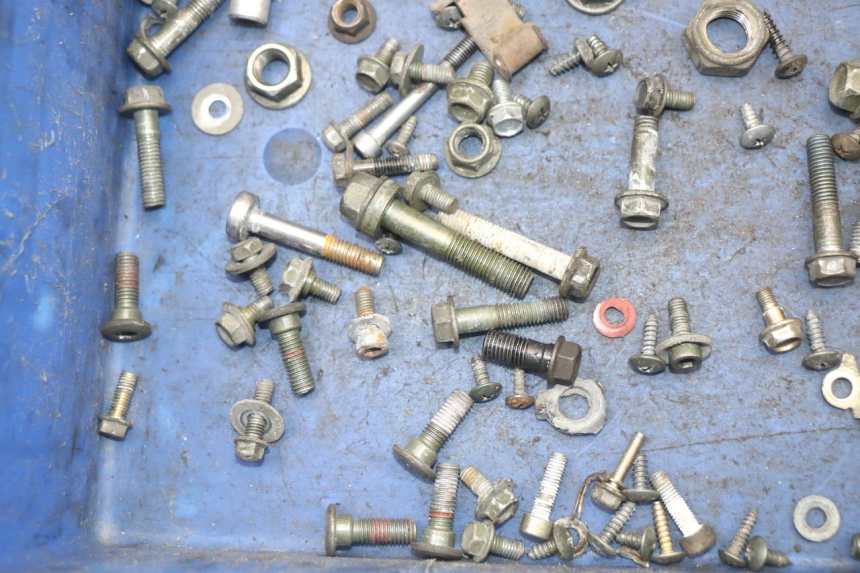 photo de SCREW FASTENER BAG PEUGEOT TWEET 125 (2018 - 2021)