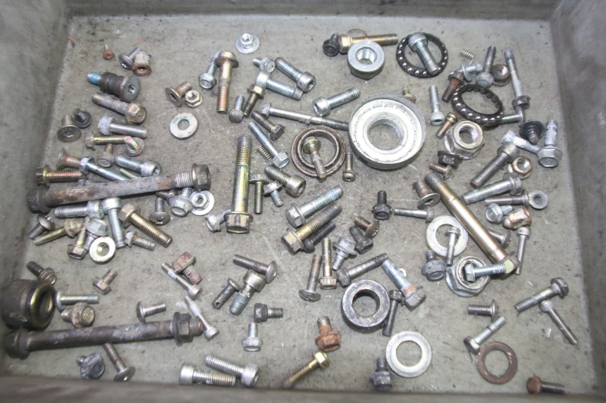 photo de SCREW FASTENER BAG DAELIM VJ ROADWIN FI 125 (2008 - 2017) - Main view