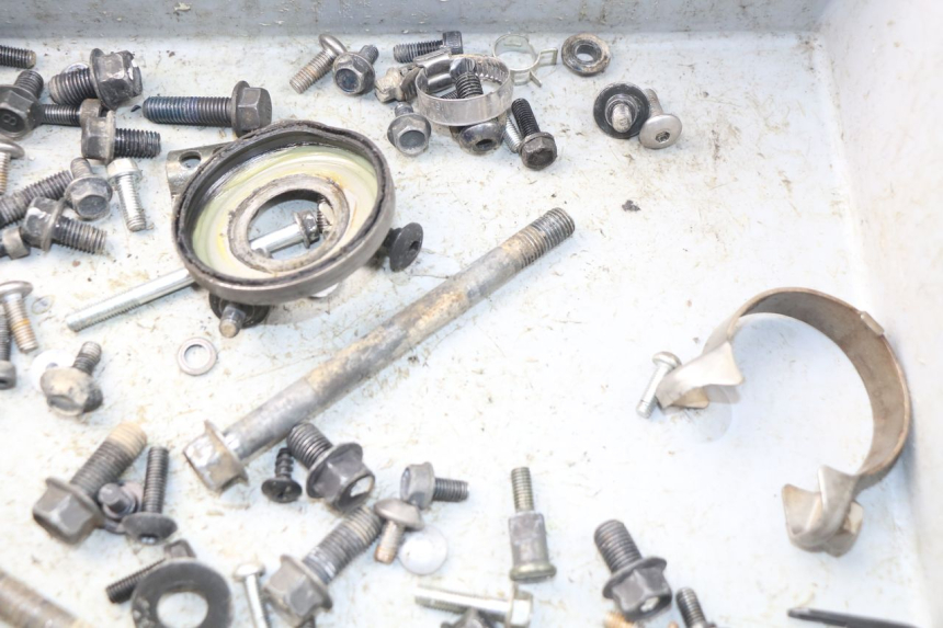 photo de SCREWS BAG YAMAHA WR R 125 (2009 - 2017)