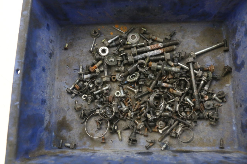 photo de SCREW FASTENER BAG YAMAHA XMAX X-MAX 125 (2006 - 2009) - Main view