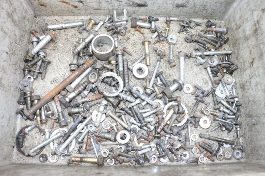 photo de SCREW FASTENER BAG PIAGGIO X8 125 (2004 - 2007) - Main view