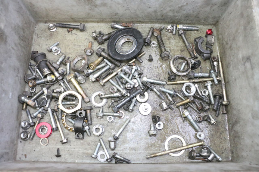 photo de SCREWS BAG HONDA X8R 50 (1998 - 2003)