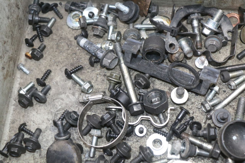 photo de SCREW FASTENER BAG YAMAHA XMAX X-MAX ABS 125 (2017 - 2020)