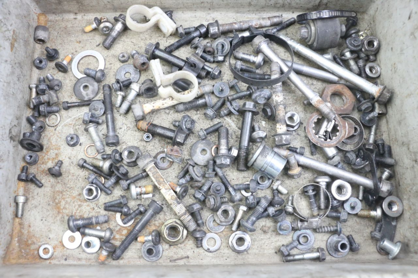 photo de SCREW FASTENER BAG YAMAHA XT X 660 (2004 - 2016)