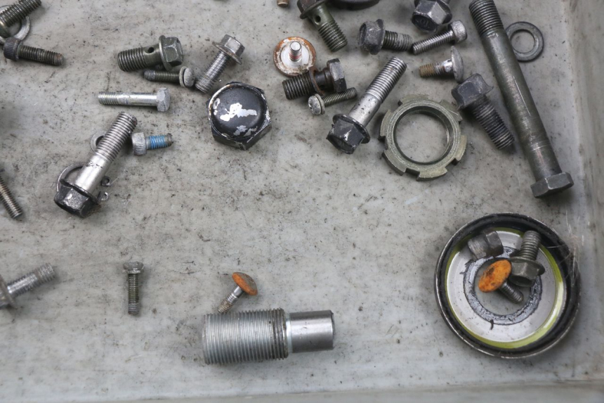 photo de SCREWS BAG YAMAHA XVS DRAG STAR DRAGSTAR 650 (1997 - 2007)