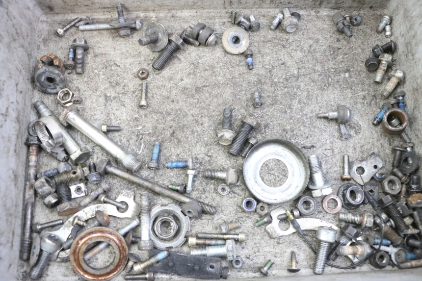 photo de SCREWS BAG YAMAHA TZR 50 (2008 - 2016)